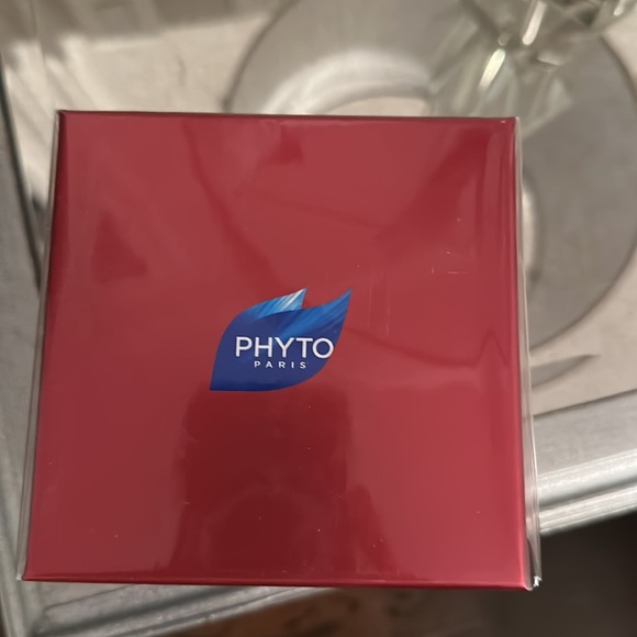 Phyto Paris Color-enhancing mask. - Picture 2 of 3